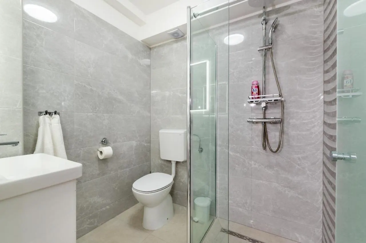 Apartment Vuletin Kastela