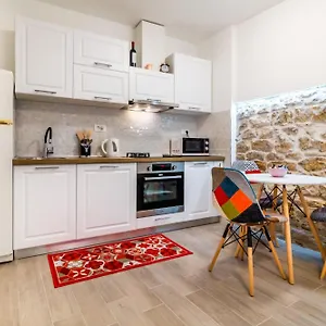  Apartament Mirela Kastel Stafilic