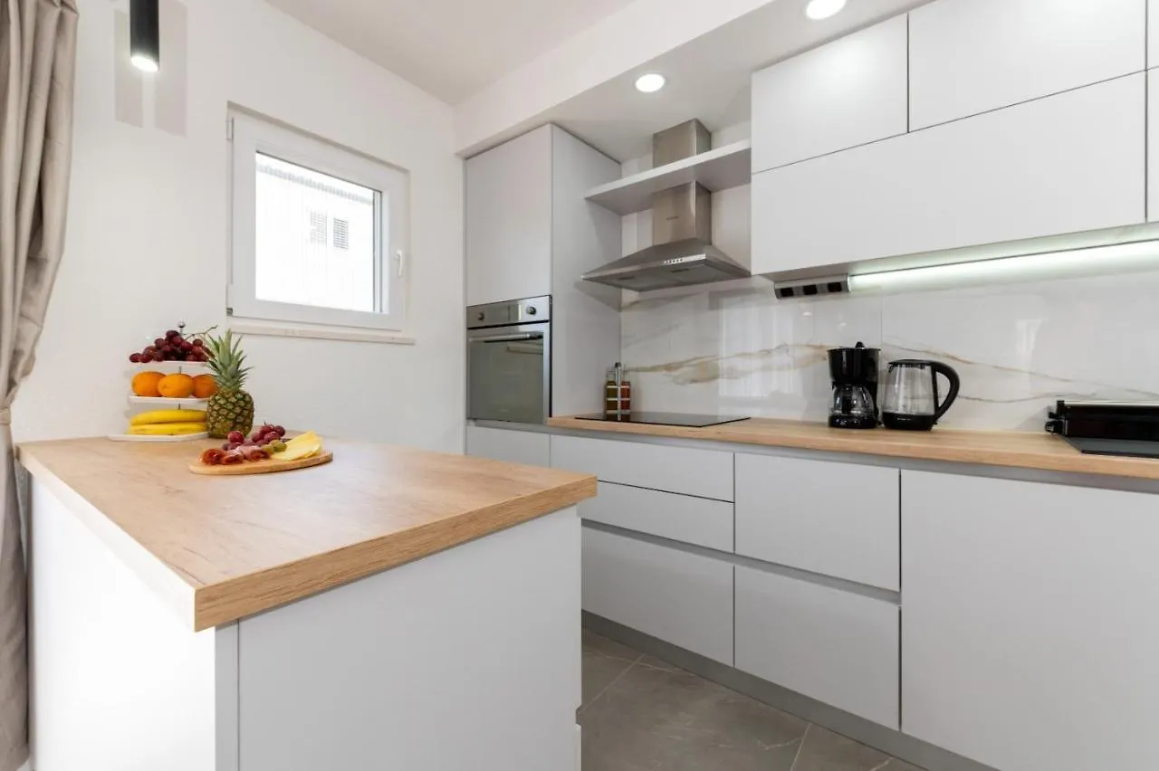 Apartment Vuletin Kaštela